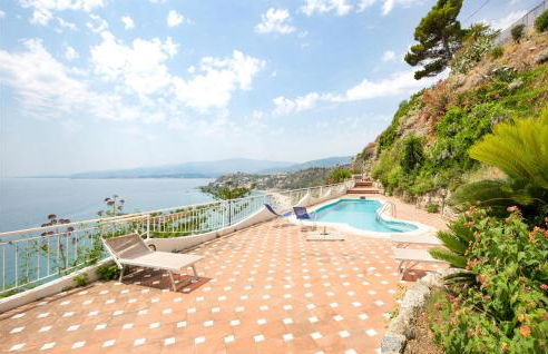 Amazing Home In Staletti With Wifi - Foto 11