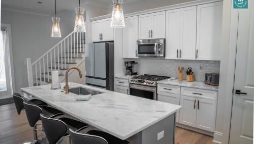 R3 at Inlet Beach with Pool Access and EV Connector - Walk to Beach - Photo 3