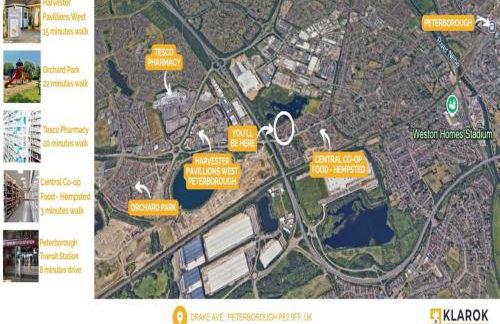 Four Bedroom Semi Detached House By Klarok Accommodation Peterborough With Free Parking & Garden - Foto 44