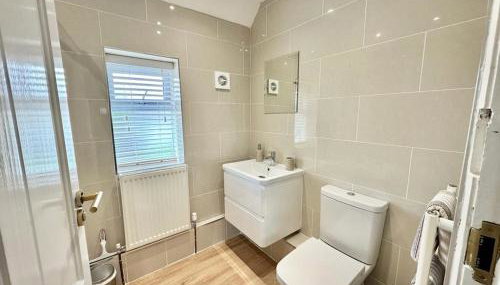 Pembroke Dock Hidden Gem - Pass the Keys - Foto 4, Other