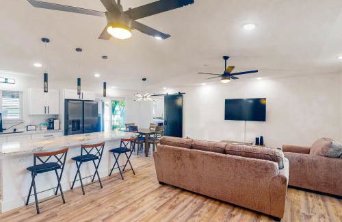 Hale Hawaii Ohana - 30-Night Minimum - Photo 1