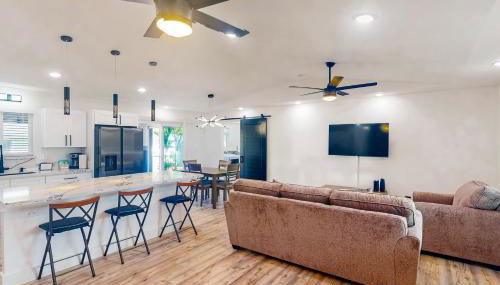 Hale Hawaii Ohana - 30-Night Minimum - Foto 1