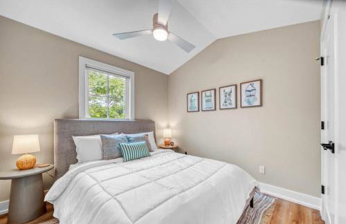 Luxe by the Lake - Pool Access - Photo 49