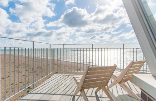 Coastguard Lookout by Bloom Stays - Photo 30