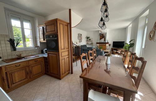 Proche plage, maison de bourg pleine de charme - Foto 6