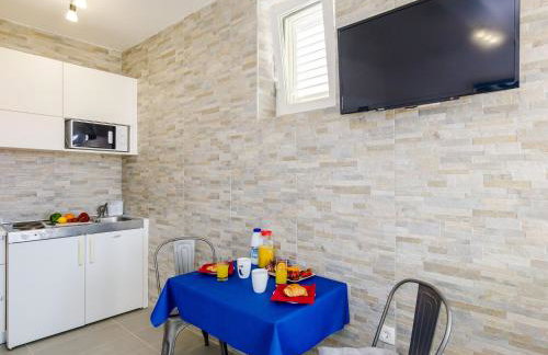 Miracle Apartments - Comfort Studio Apartment with Terrace and City View - Foto 30