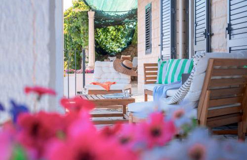 Lux & View - Sveta Nedjelja - Foto 23