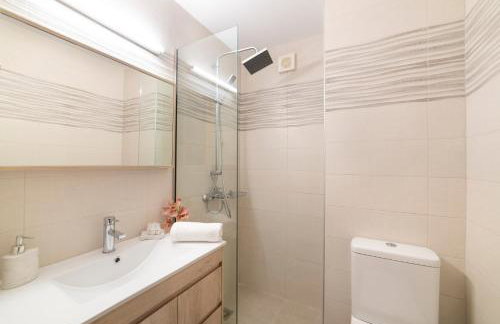 Etesians Villa, Heated Pool & Spa Whirlpool, BBQ, By ThinkVilla - Foto 34