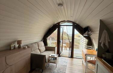 Handa pod in scottish highlands. - Foto 2
