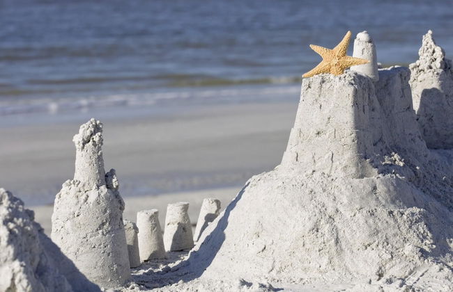 The Residences At Coconut Pointe 8203 - Foto 24