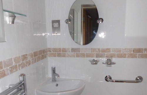 Cottage - Sleeps 5 - Hot Tub - Garden - Parking - Foto 2