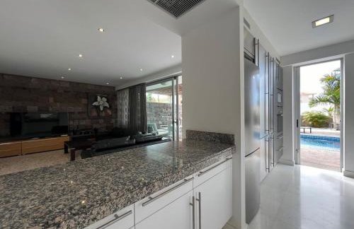 Luxury villa in Bahia del Duque by AltamarHomes - Foto 19