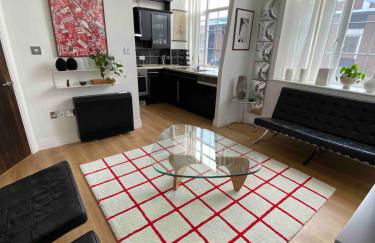 Entire Industrial Style Apartment With Free Parking & Wifi - Foto 2