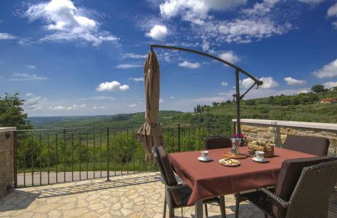 Gorgeous Apartment In Buje With Wifi - Foto 9