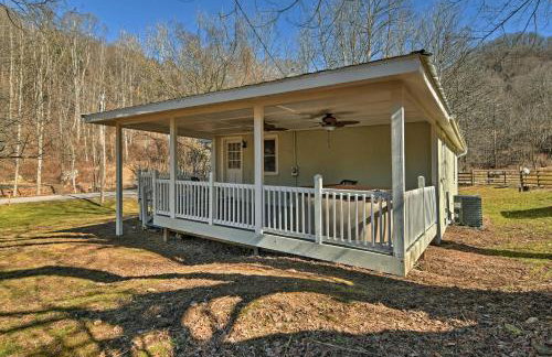 Hot Tub and Fireside Nights! Mtn-View Marshall Home - Foto 1