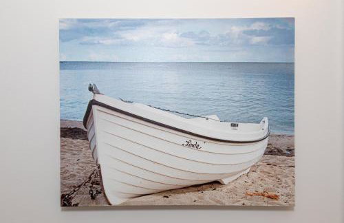 4 Bedroom Lakefront Home with Private Beach on Cedar Point Chaussee - Photo 43