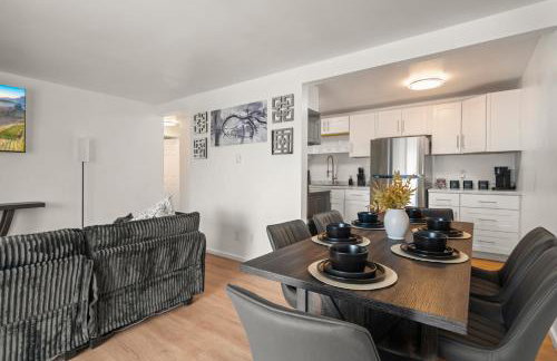 Gray Oasis 1 Bed Apartment in Fremont - Photo 7