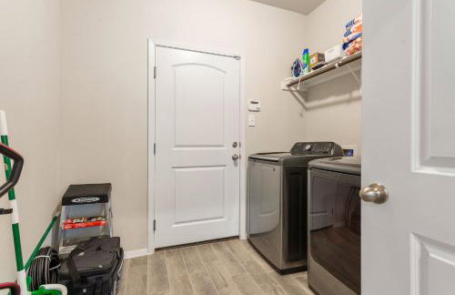 Brand New Lake Travis by Barcle - Foto 24