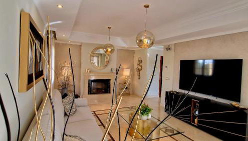 Family friendly villa next to Puerto Banus - Foto 2