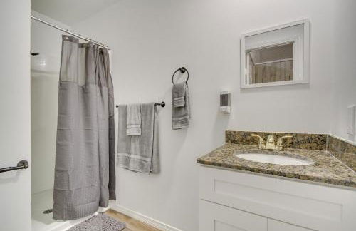 Picayune Tiny Home Rental about 11 Mi to Space Center! - Foto 15