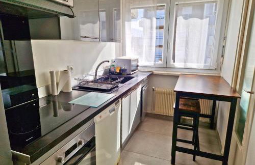 Studio avec cuisine séparée tout proche de la gare - Foto 6