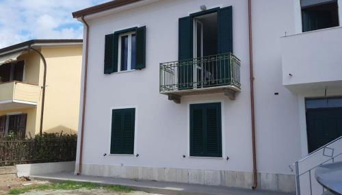 Appartamento nuovissimo con parcheggio gratuito - Foto 3