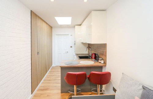 Peaceful and Novel Place to Stay - Photo 1