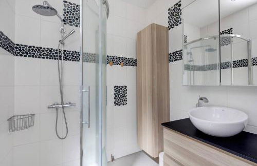 L'Amphithéâtre des Volcans - Vue Puy de Dôme - Foto 15