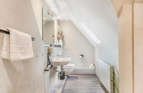 XZLLENZ Modern S-Bahn Smart-TV Küche Parken Wellbeing - Foto 8