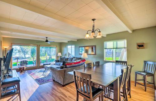 Lakeside Home with Beach about 14 Mi to Ski Area! - Foto 6