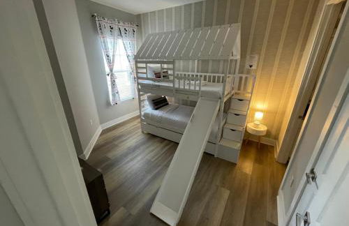 BRAND NEW 3 bedroom near DISNEY / Wi-Fi / Parking - Foto 19