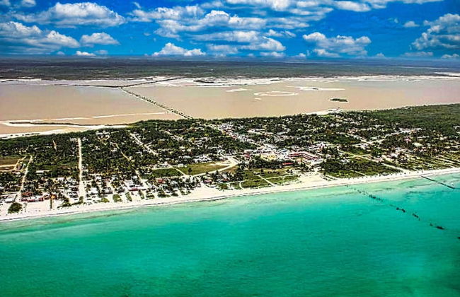 Location Location Location Best Beachfront Spot in El Cuyo With Stunning Views - Photo 29