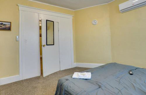 Easy City Commuting! Walkable Newark Duplex - Photo 15