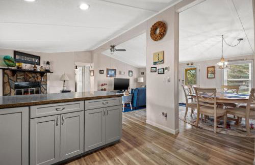 Counting Corks - Waterfront, Pet friendly, private dock! - Foto 14