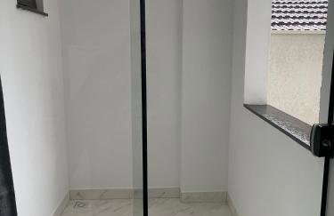 Imóvel climatizado, localizado em um prédio novo e equipado com tudo o que você precisa para uma experiência de hospedagem incrível na cidade de Toledo. - Photo 27