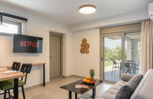 Phyllion Boutique Villas - Photo 14