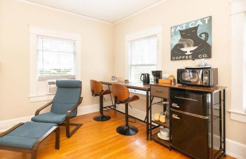 Sunny efficiency in historic home - Foto 28