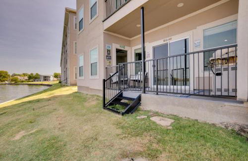 Lake Conroe Waterfront Home Patio and Shared Pool! - Photo 26