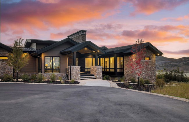 Reflection by Avantstay Sleeps 18 + Lake Views Hot Tub + Game Room - Foto 49