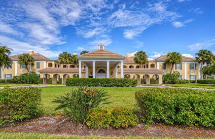 Windsor Lodge Unit 20, studio, 1BR 1BA close to the beaches, pool access - Foto 24