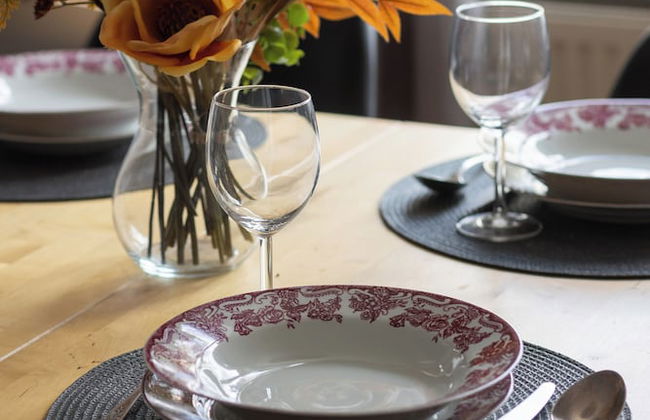 Spacious 3 Bedroom Apartment by Renters - Foto 43