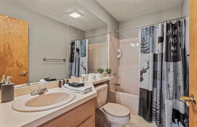 Tranquil Waterside by Avantstay Lakefront + Dock, Game Room, Views - Foto 34