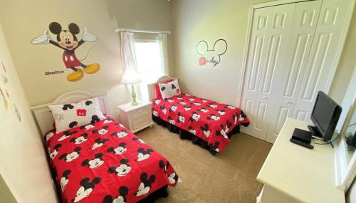 Spacious Family Escape 2 Masters Pool Hot Tub Pool Table & BBQ - 2 Miles Disney - Foto 2