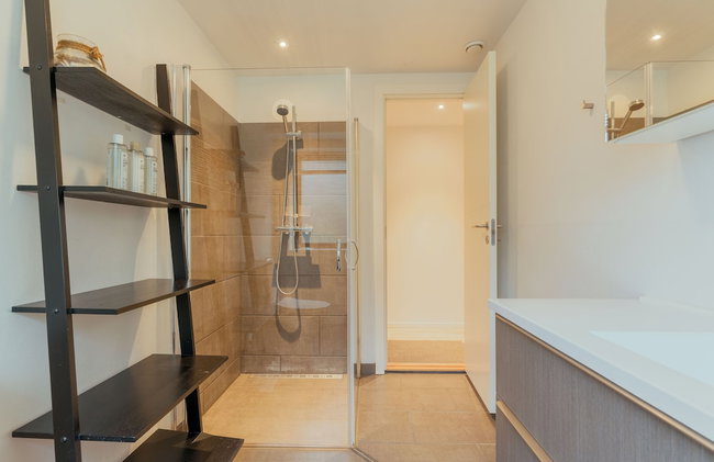 Central Apartment In Tórshavn | Private Parking - Photo 14