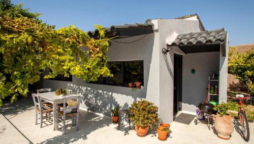 Karteros House 1300meters from the beach! - Foto 1