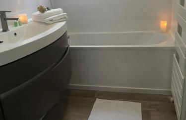 Maison 4 chambres jardin et parking - Foto 19