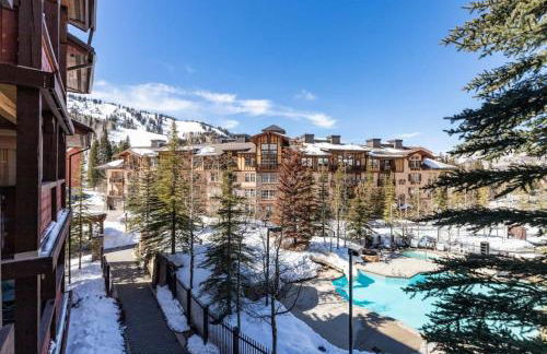 Ski in Ski out Pool Hot Tub Pool Table Resort View - Foto 21