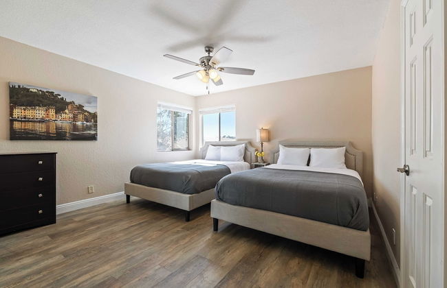 Chardonnay Charm by Avantstay Luxe Group Retreat w/ Pool Mins to Wineries - Foto 28