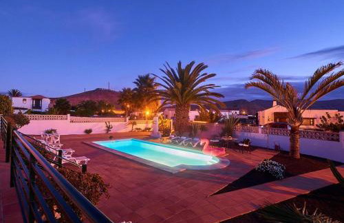 Villa in La Oliva with Volcano View Pool - Foto 12