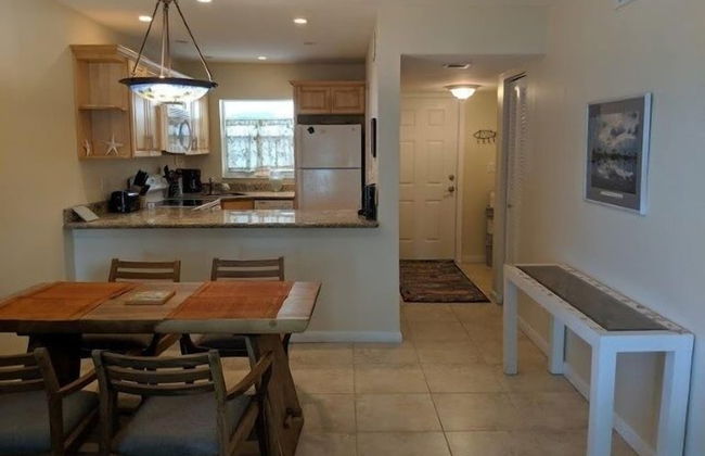 1 bedroom unit with a nice view of the Florida bay. 1 Condo by RedAwning - Foto 4